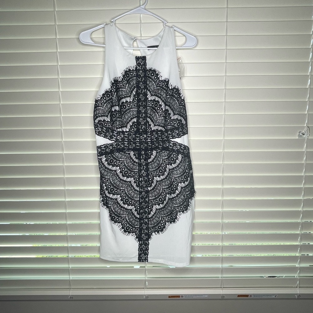 New Black and white lace dress